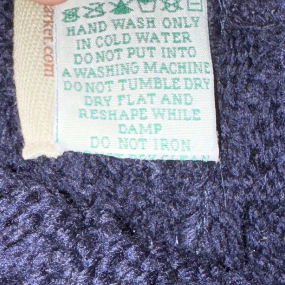 Aran Sweater Market Navy Blue 100% Merino Wool Hooded Zip Cardigan Ireland M - Picture 4 of 11